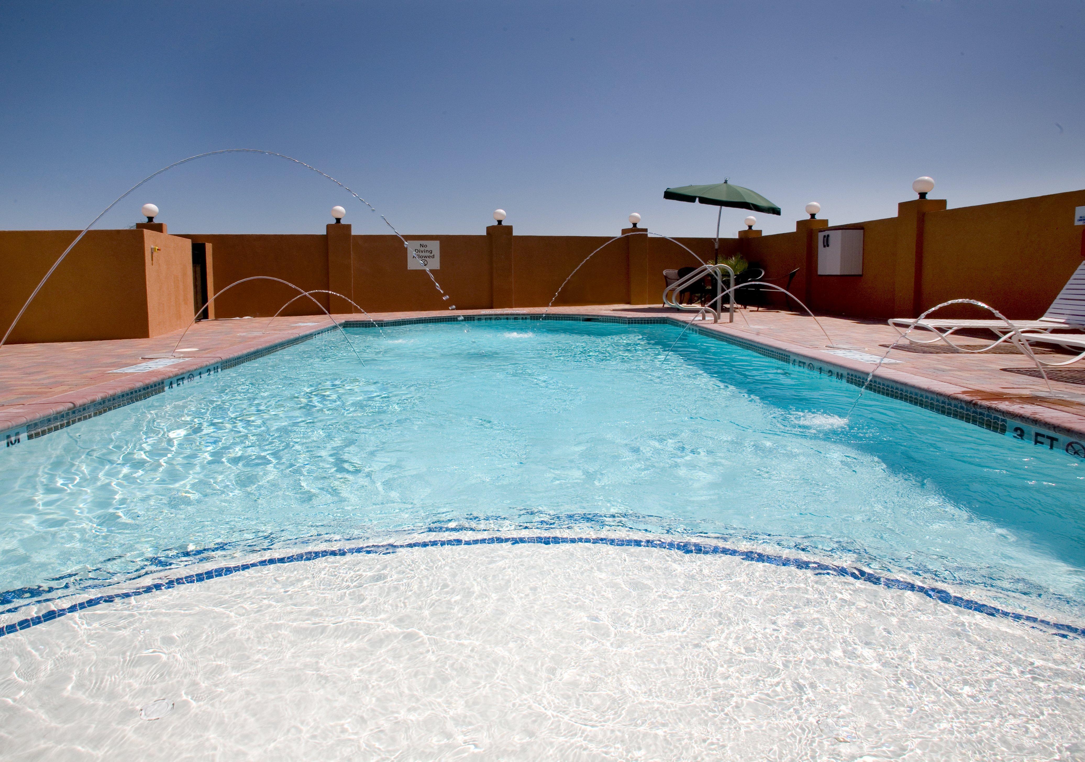 Holiday Inn Express Hotel And Suites Kingsville By Ihg Εξωτερικό φωτογραφία