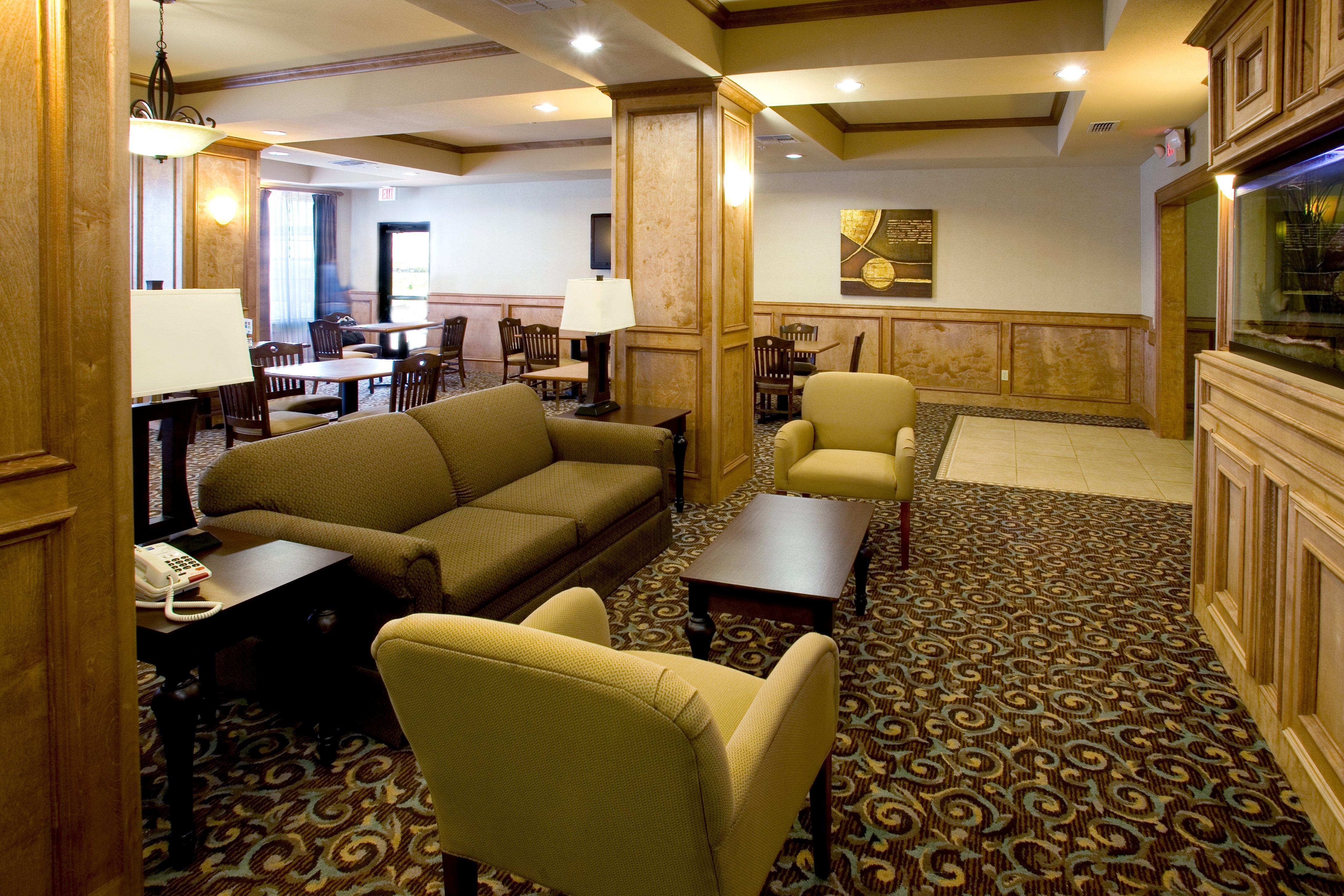Holiday Inn Express Hotel And Suites Kingsville By Ihg Εξωτερικό φωτογραφία