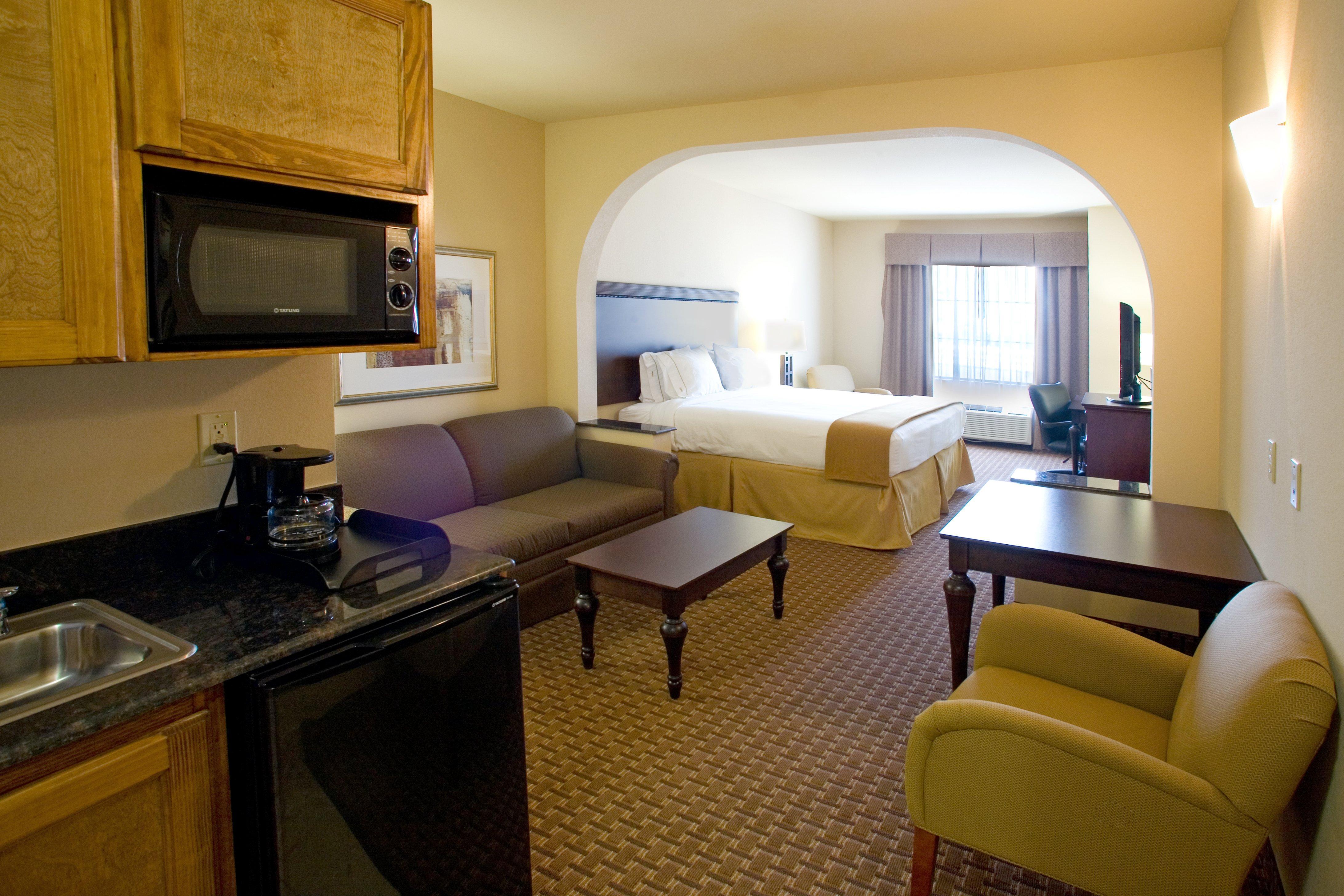 Holiday Inn Express Hotel And Suites Kingsville By Ihg Εξωτερικό φωτογραφία